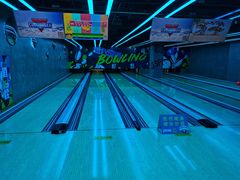 -世代星球·保龄球·镭战真人CS·团建(杨浦店)