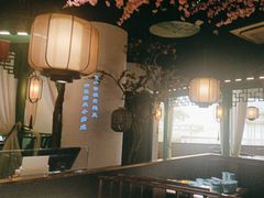 -荷塘秋月·本帮江浙菜(国权路店)