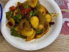 -江城燕子大排档(江汉路步行街店)