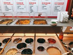 自助调料区-海底捞火锅(河东万达广场店)