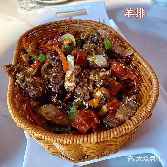 塞疆南生态餐厅