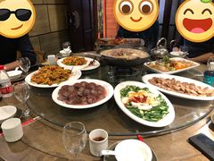 -大宝全猪馆(南京路店)