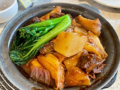 牛腩啫粉-又一间茶点轩(百汇广场店)