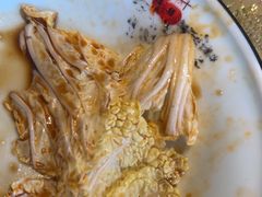 -山河屯铁锅炖·非遗东北菜(南山店)