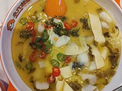-小六鱼你.下饭酸菜鱼(益田假日广场店)