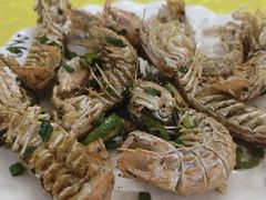 椒盐濑尿虾-顺品美食店•现捞海鲜(海陵岛店)