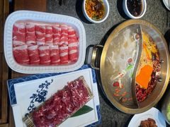 -小天鹅火锅·一线江景洪鼎旗舰店(洪崖洞店)