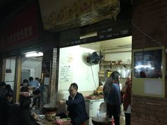 -威邵鸡煲(西华路总店)