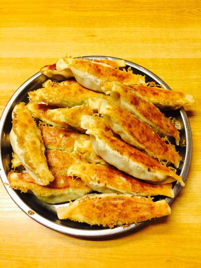打分 吃过的最美味的锅贴,真的特别的好吃,下次去青岛一定还会再去的.