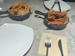 -必胜客(万达广场店)