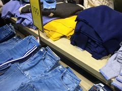 -URBAN REVIVO(济南世茂广场店)