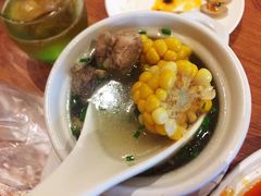 玉米排骨汤-有味小龙虾