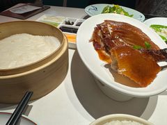 至尊招牌烤鸭-大碗居·烤鸭·鱼头泡饼(天坛东门店)