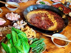 -岗上渣渣老火锅(两路口店)