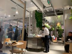 大堂-老乡鸡(上海白玉兰广场店)