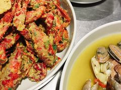 -龙巢盱眙龙虾·牛蛙·烧烤宵夜(八卦岭店)