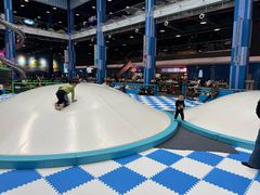 -蒙特利亲子乐园