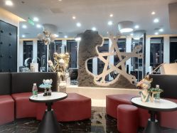 -TOP HAIR SALON