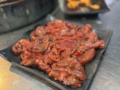 -小辣椒火盆烧烤(温泉南街店)