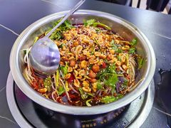 -周良天山牛杂城(天山路总店)