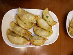 鲜肉锅贴-小姜锅贴(凤凰街店)