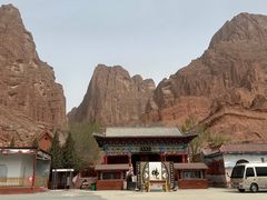 -天山神秘大峡谷