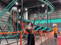 -极限PLAY运动娱乐新世界·团建派对潮玩休闲馆·室内蹦极高空游乐园
