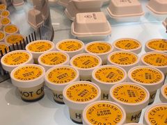 -HOT CRUSH趁热集合·现烤面包(环球港店)
