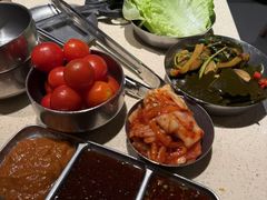 -蚂蚁洞·烤肉大营地(上海静安大悦城店)