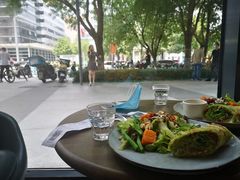 沃歌斯冠军套餐配鸡肉-Wagas沃歌斯(富力广场店)