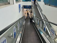 -沃尔玛(前山店)