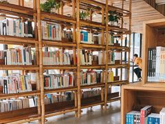 -香洲区图书馆(乐士文化区店)