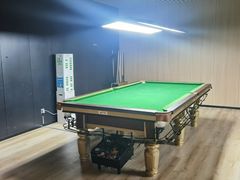 -涨巢·潮玩水疗局