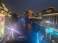 -Tipsy Bar•屋顶露台酒吧&水烟吧