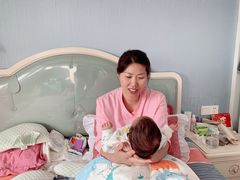 -爱贝尔高端月嫂(母婴护理)