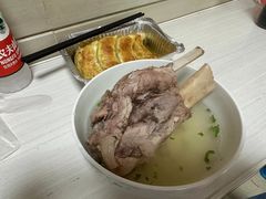 -周震馄饨