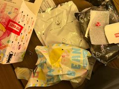 -泡泡玛特POPMART (北京超极合生汇店)