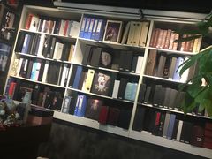 -悦河马家庭桌游剧本馆(朝阳门店)