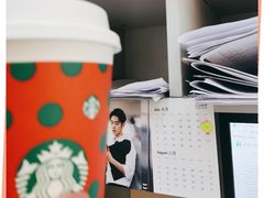 -星巴克臻选(南京金茂览秀城店)