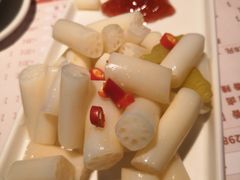 酸藕尖-虾胡闹龙虾馆(湄南河店)