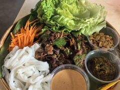 -啰啰冰屋(景洪总店)