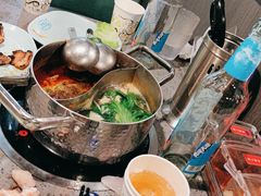 -金滏山烤肉·海鲜·火锅自助餐厅(襄阳万达店)