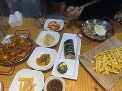 -山海珍味韩国料理(奥城店)