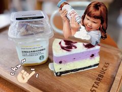 双层轻芝蛋糕-星巴克(太原柳巷第一店)