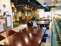 大堂-陕味食族(西小口路店)