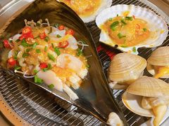 -围炉肉舍•炭烤活鳗•丹东海鲜烤肉(步行街店)