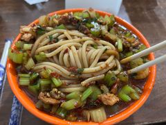-玲玲米粉·新疆现炒米粉(大十字总店)