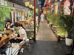 -三道苗苗鱼·美蛙黄辣丁(八里店)