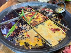 -正南齊北重庆老火锅(光华村直营店)