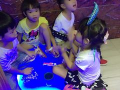 -歌韵量贩式KTV